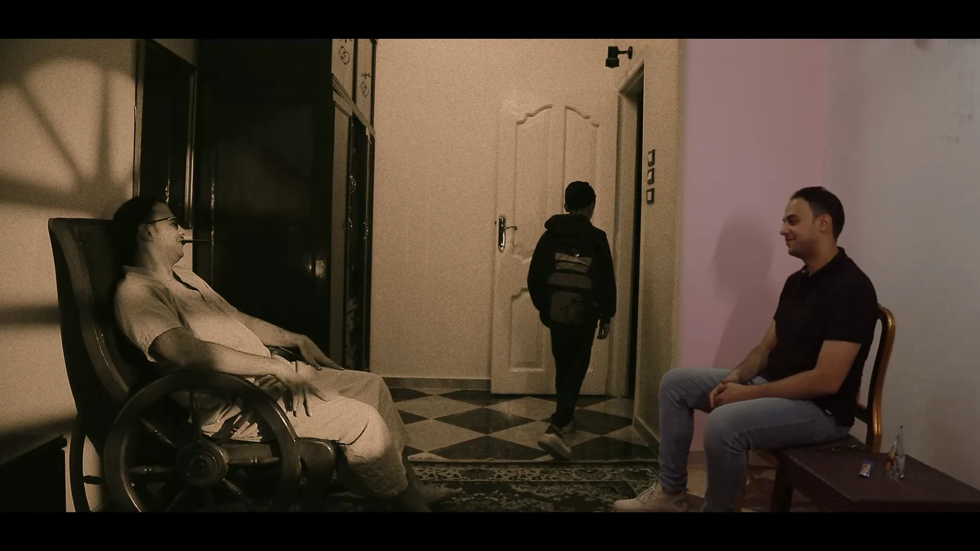 Last chance — film still