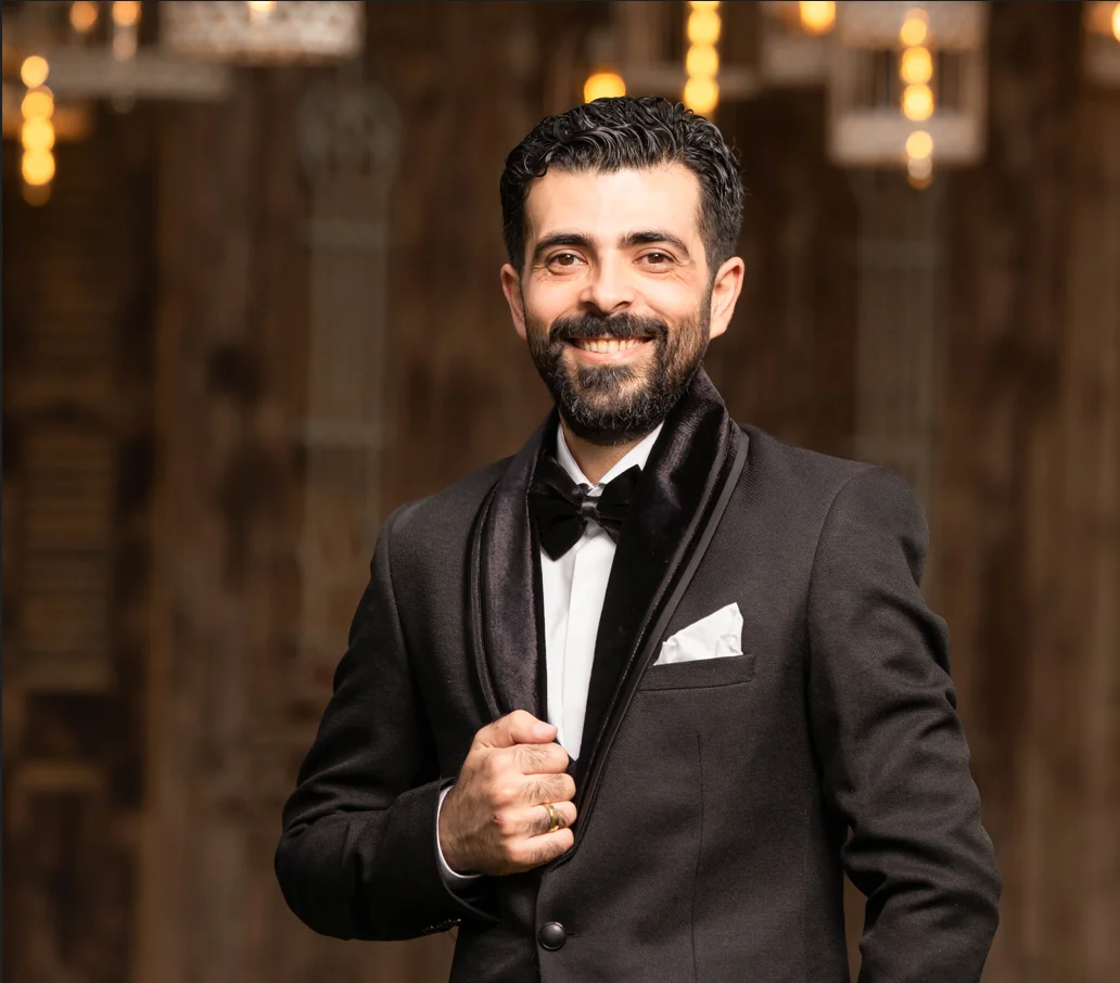 Nasr Mansour — retrato aprobado